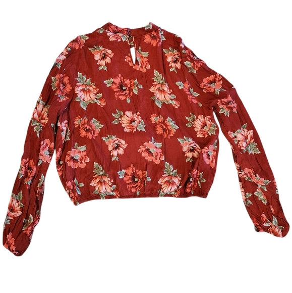 Forever 21 Floral Top - Picture 3 of 4